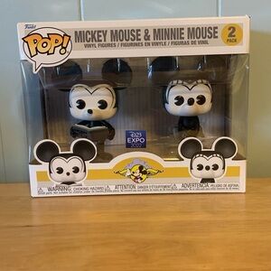 Mickey & Minnie Mouse D23 Exclusive Funko Pop